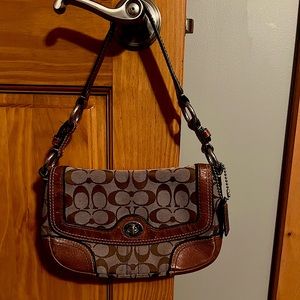 Coach shoulder bag